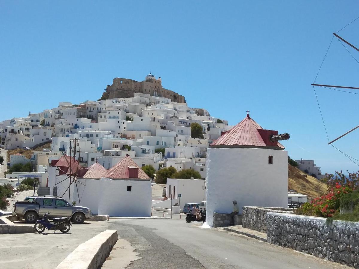 Θέαστρον - Theastron House With Great View In Chora Apartment Pera Gyalos Exterior photo